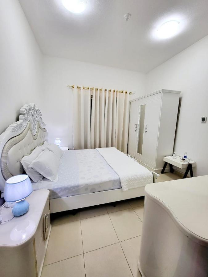 Cheap Holiday Home عجمان المظهر الخارجي الصورة