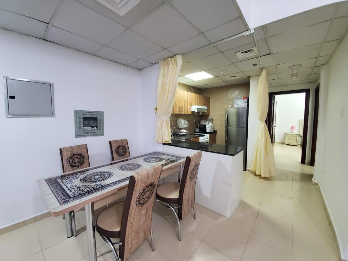 Cheap Holiday Home عجمان المظهر الخارجي الصورة