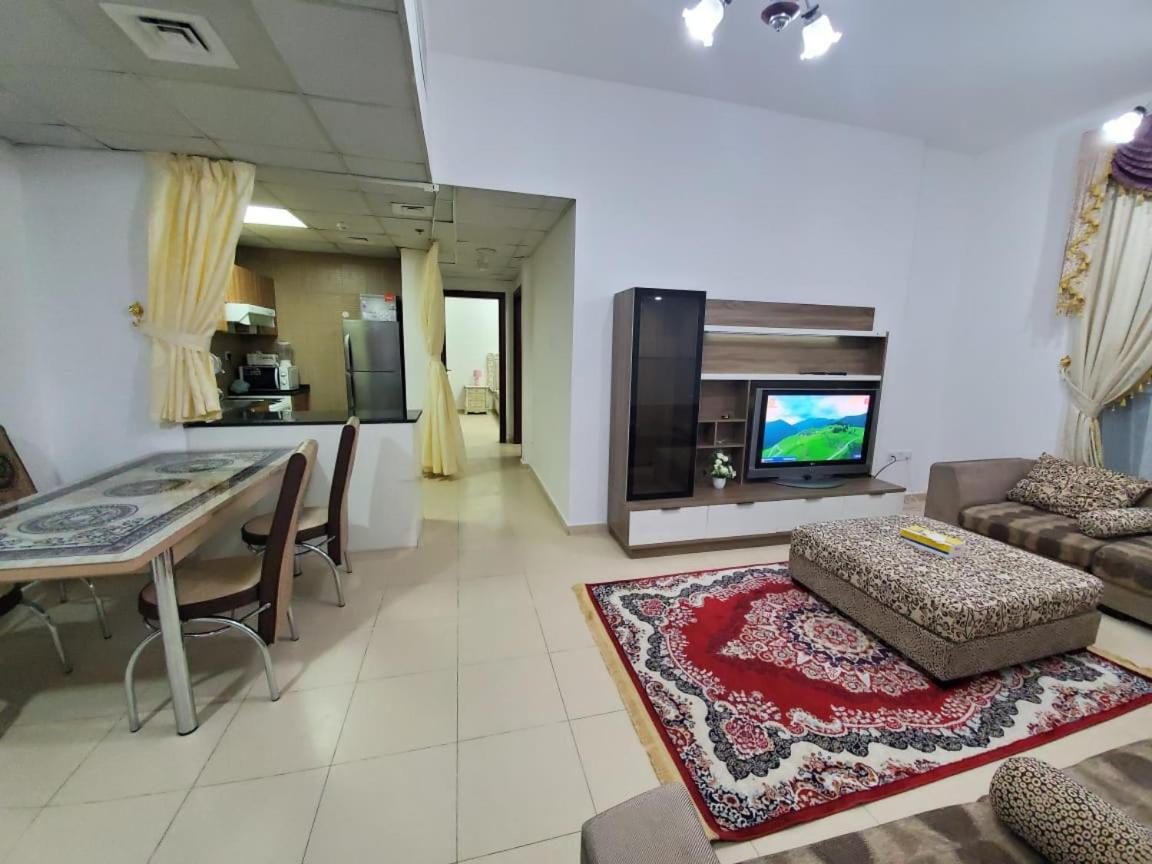 Cheap Holiday Home عجمان المظهر الخارجي الصورة